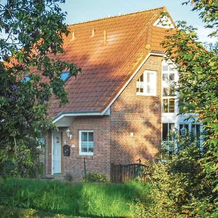 Cozy In Wurster Nordseekueste With Kitchen * Dorumer Neufeld